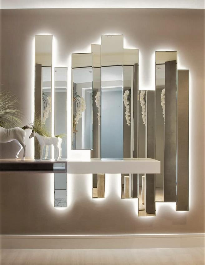 Дизайнерское зеркальное панно с подсветкой